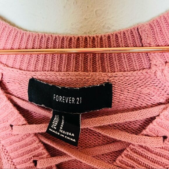EUC Forever 21 Pink Criss-cross Sweater Top Small - Picture 4 of 5